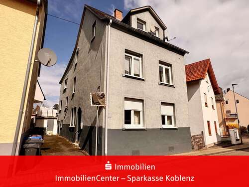 Foto - Haus zum Kaufen in Koblenz 220.000,00 € 170.51 m²