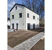 Haus zum Kaufen in Falkensee 775.000,00 € 150 m²
