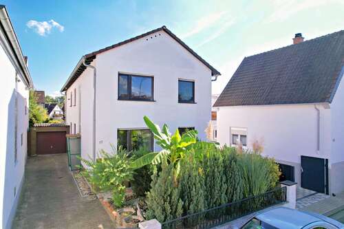 Foto - Haus zum Kaufen in Altrip 395.000,00 € 175 m²