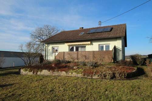 Foto - Haus zum Kaufen in Schefflenz 259.000,00 € 115 m²