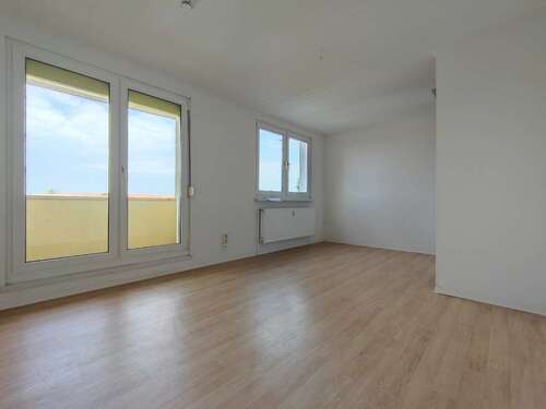 Foto - Wohnung zum Mieten in Bitterfeld-Wolfen 337,00 € 57 m²
