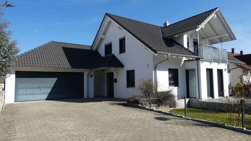 Foto - Haus zum Kaufen in Eutingen im Gäu Weitingen 769.000,00 € 195 m²