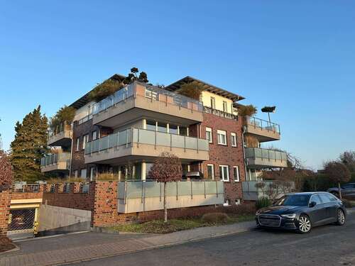 Foto - Wohnung zum Mieten in Westerstede 860,00 € 86.73 m²