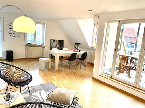 Foto - Wohnung zum Mieten in Kirchheim 1.215,00 € 90 m²