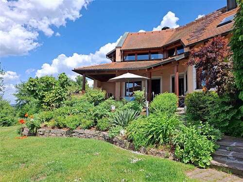 Foto - Haus zum Kaufen in Weiden , Oberpf 849.000,00 € 234.51 m²