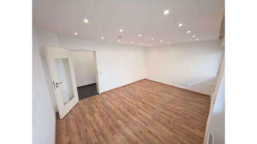 Foto - Wohnung zum Kaufen in Karlsruhe 149.000,00 € 29 m²