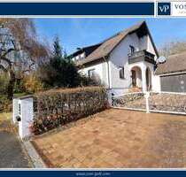 Haus zum Kaufen in Altdorf Weinhof 640.000,00 € 217 m² - Altdorf / Weinhof