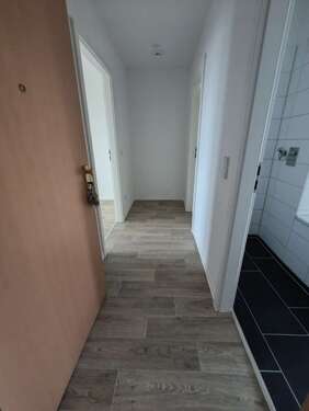 Foto - Wohnung zum Mieten in Brandenburg an der Havel 378,00 € 48.35 m²