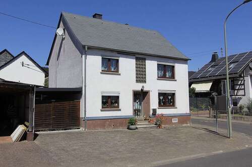 Foto - Haus zum Kaufen in Stipshausen 75.000,00 € 120 m²