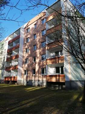 Foto - Wohnung zum Mieten in Walddrehna 528,00 € 66 m²