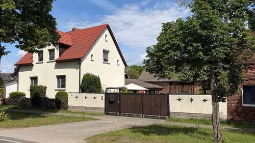 Foto - Haus zum Kaufen in Cottbus 249.000,00 € 108 m²