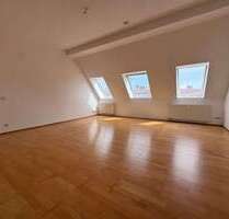 Wohnung zum Mieten in Berlin 1.963,98 € 109.11 m²
