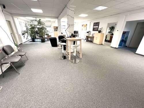Foto - Büro in Großostheim 1.695,00 € 185 m²