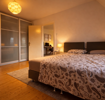 Wohnung zum Kaufen in Düsseldorf 285.000,00 € 93 m²