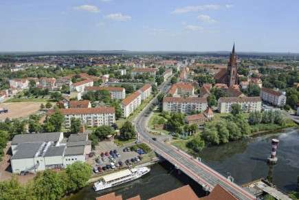 Foto - Grundstück zu verkaufen in Rathenow 95.000,00 € 857 m²