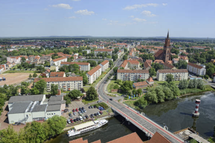 Foto - Grundstück zu verkaufen in Rathenow 95.000,00 € 857 m²