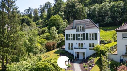 Foto - Haus zum Kaufen in Stuttgart 2.980.000,00 € 322 m²
