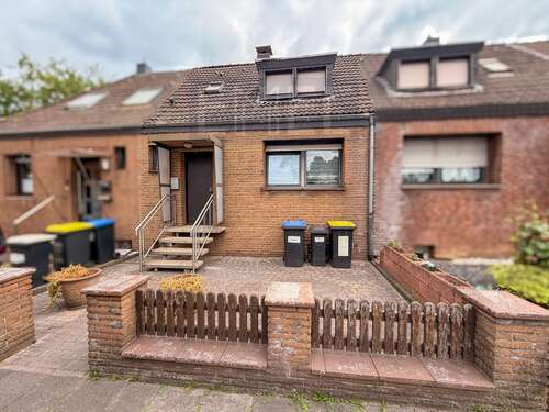 Foto - Haus zum Kaufen in Duisburg 260.000,00 € 70.23 m²