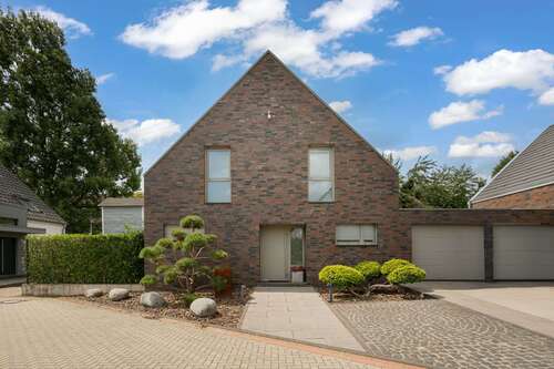 Foto - Haus zum Kaufen in Willich 949.000,00 € 160 m²