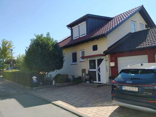 Foto - Haus zum Kaufen in Lauda-Königshofen 520.000,00 € 202 m²