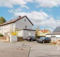 Haus zum Kaufen in Wackersdorf 359.990,00 € 215 m²