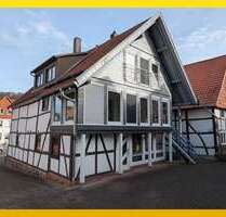 Haus zum Kaufen in Reinhardshagen 249.000,00 € 186.09 m²