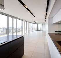 Wohnung zum Mieten in Frankfurt 4.000,00 € 272.08 m²