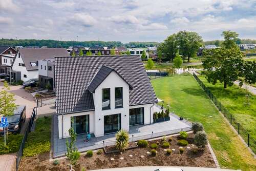 Foto - Haus zum Kaufen in Goch 689.000,00 € 143 m²