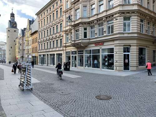 Foto - Einzelhandel in Halle 1.620,00 € 147 m²