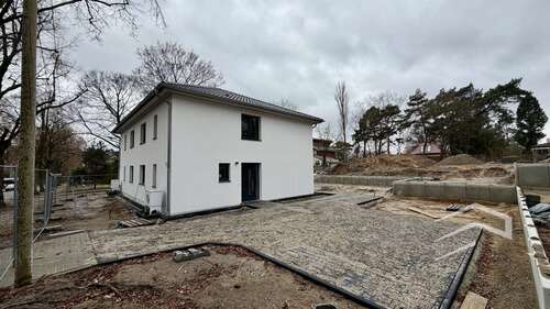 Foto - Haus zum Mieten in Trebbin 2.050,00 € 130 m²