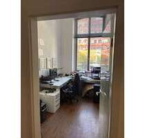 Büro in Krefeld 275,00 € 30 m² - 275,00&nbsp;EUR Kaltmiete, ca.&nbsp; 30,00&nbsp;m&sup2; in Krefeld (PLZ: 47799)