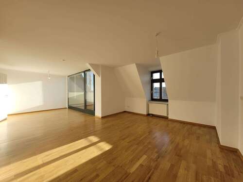 Foto - Wohnung zum Mieten in Görlitz 939,00 € 101 m²