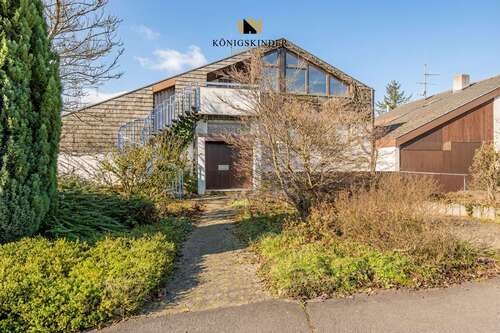 Foto - Haus zum Kaufen in Nürtingen 775.000,00 € 282.59 m²
