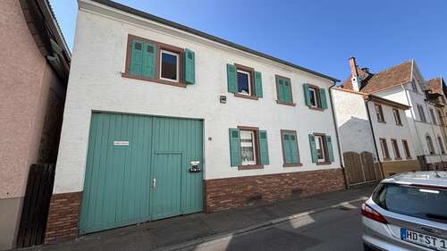 Foto - Wohnung zum Mieten in Weinheim 950,00 € 100 m²