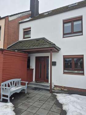 Foto - Haus zum Kaufen in Stade 295.000,00 € 130.77 m²