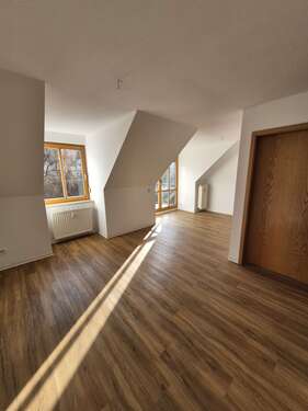 Foto - Wohnung zum Mieten in Oelsnitz 490,00 € 84 m²