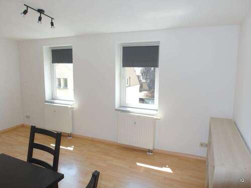 Foto - Wohnung zum Mieten in Limbach-Oberfrohna 140,00 € 23 m²