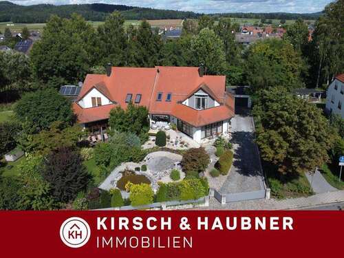 Foto - Haus zum Kaufen in Neumarkt 840.000,00 € 222.44 m²