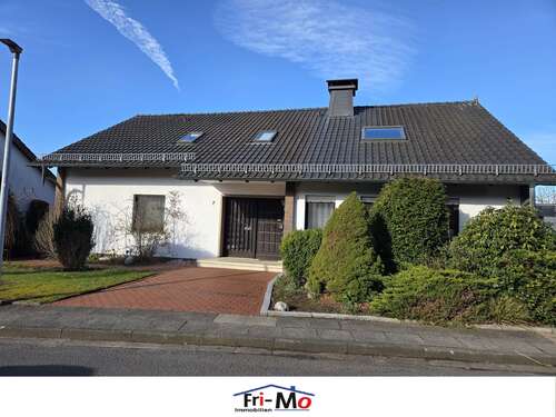 Foto - Haus zum Kaufen in Kirchlengern 375.000,00 € 180 m²