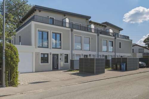 Foto - Haus zum Kaufen in München 1.090.000,00 € 140 m²