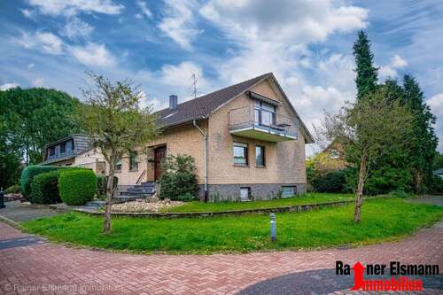 Foto - Haus zum Kaufen in Emmerich am Rhein 259.000,00 € 157.92 m²