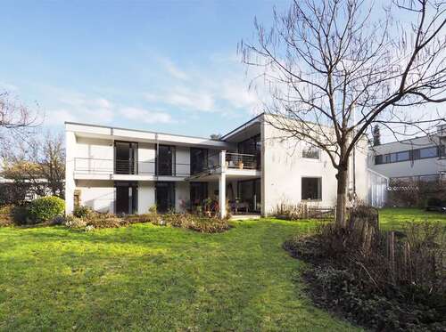 Foto - Haus zum Kaufen in Saarbrücken 795.000,00 € 262 m²