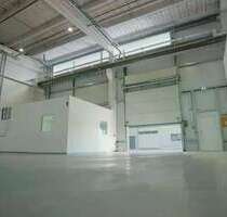 Halle in Bonn 3.700,00 € 390 m²