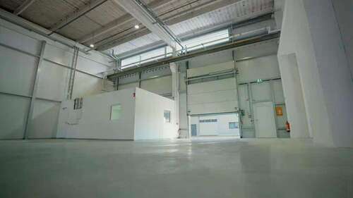 Foto - Halle in Brühl 3.700,00 € 390 m²