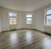 Wohnung zum Mieten in Meerane 225,00 € 42.43 m²