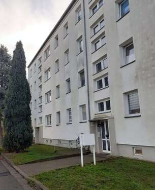 Foto - Wohnung zum Mieten in Dachwig 350,00 € 52.2 m²