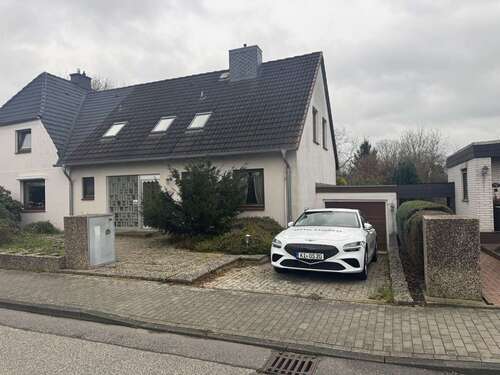 Foto - Haus zum Kaufen in Kiel Pries 195.000,00 € 127.5 m²