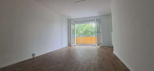 Foto - Wohnung zum Mieten in Chemnitz 300,00 € 57.02 m²