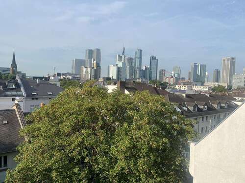 Foto - Haus zum Kaufen in Frankfurt am Main 2.280.000,00 € 600 m²