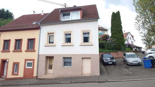 Foto - Haus zum Kaufen in Lemberg 99.000,00 € 103.06 m²